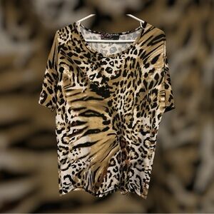 Peck & Peck Ladies’ Animal Print Short Sleeve Top EUC